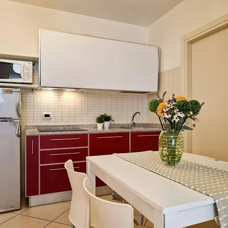 Sweet Seaside With Pool Apartment Bibione