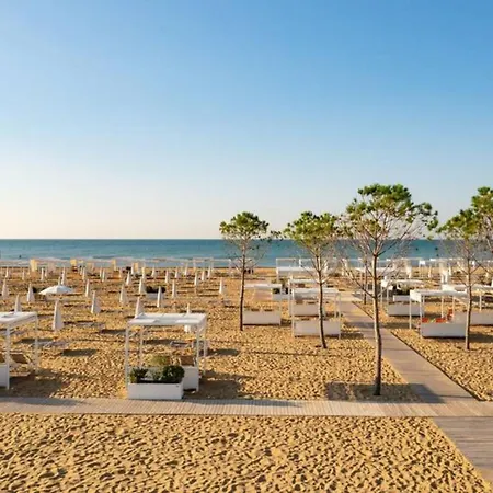 Sweet Seaside With Pool * Bibione